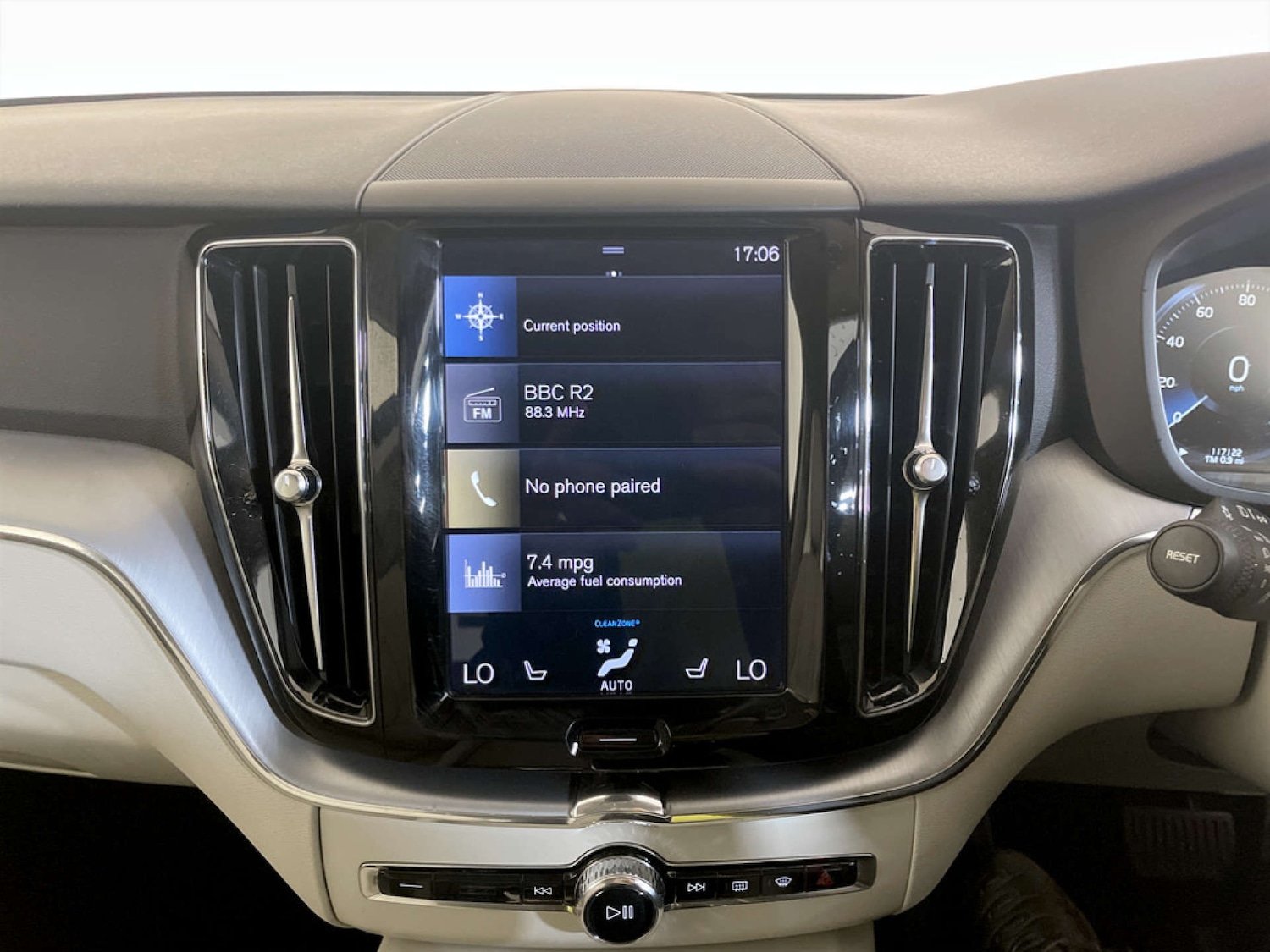 Used Volvo XC60 2019 for sale - 77299393: Photo 21