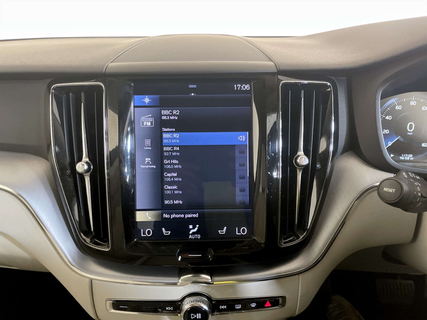 Used Volvo XC60 2019 for sale - 77299393: Photo 26