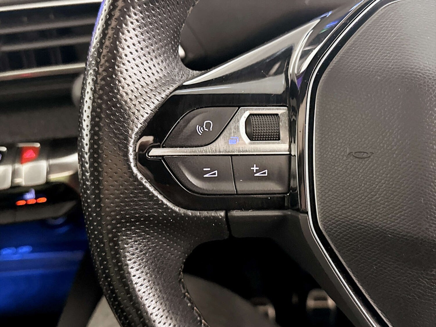 Used Peugeot 3008 2019 for sale - 77422871: Photo 17