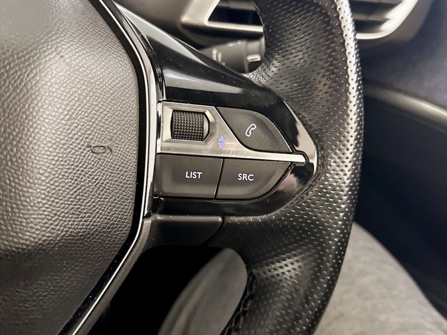 Used Peugeot 3008 2019 for sale - 77422871: Photo 19