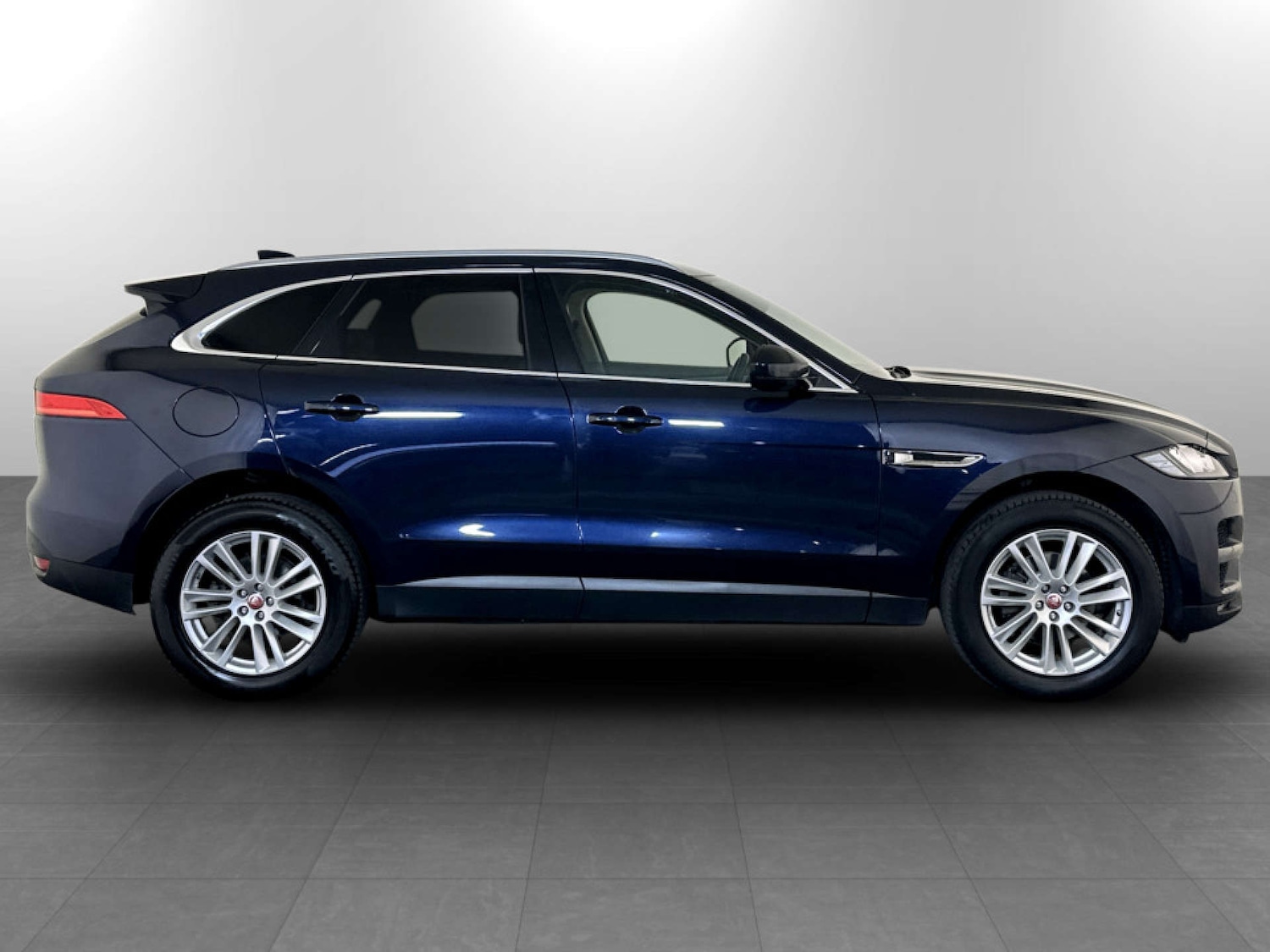Used Jaguar F-Pace 2019 for sale - 77221006: Photo 11