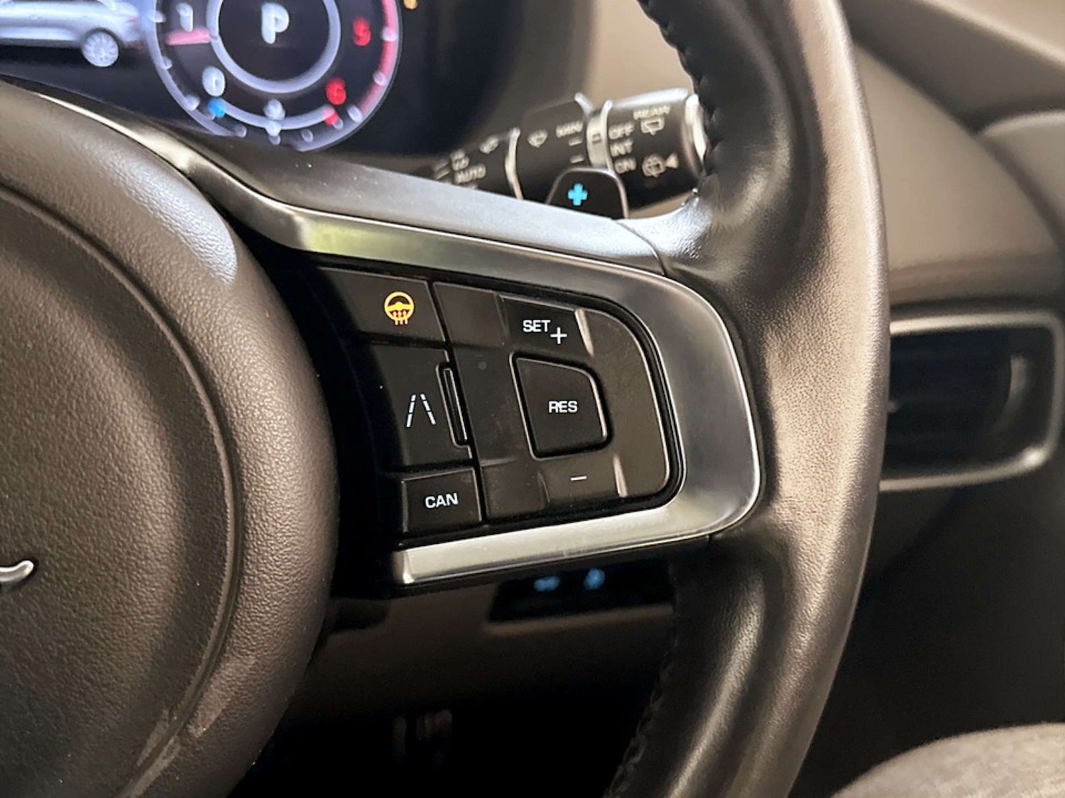 Used Jaguar F-Pace 2019 for sale - 77221006: Photo 21