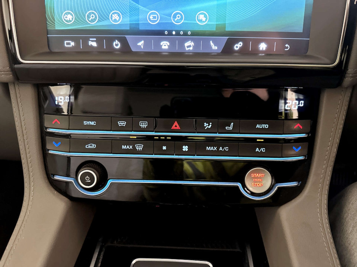 Used Jaguar F-Pace 2019 for sale - 77221006: Photo 27