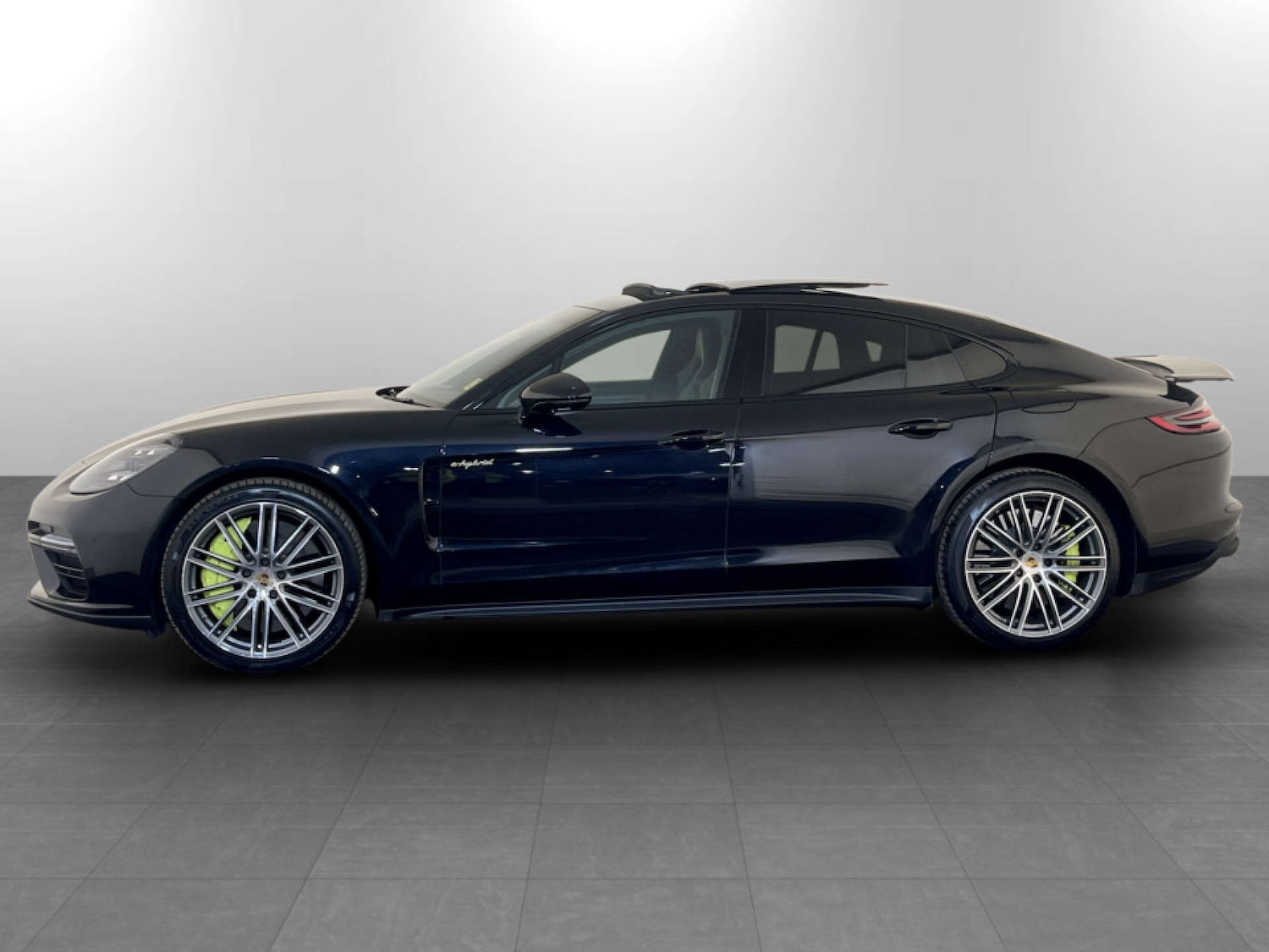 Used Porsche Panamera 2017 for sale - 77185237: Photo 7