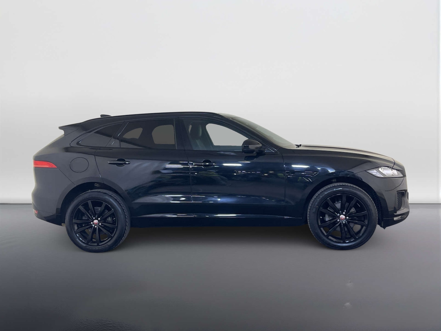 Used Jaguar F-Pace 2020 for sale - 78198808: Photo 11
