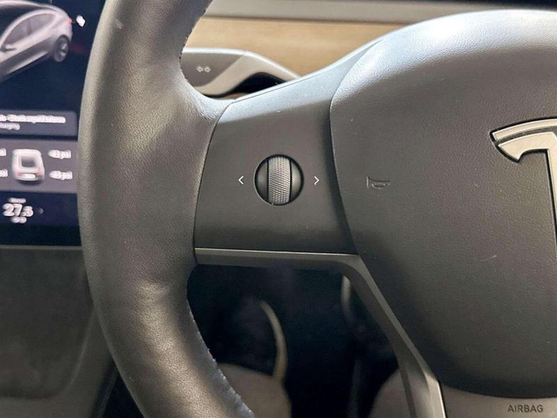 Used Tesla Model 3 2021 for sale - 76825883: Photo 18