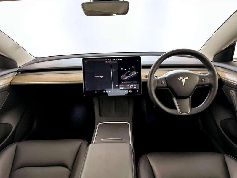 Used Tesla Model 3 2021 for sale - 76825883: Photo 3