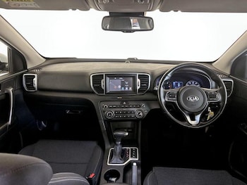 Used Kia Sportage 2018 for sale - 76391336: Photo