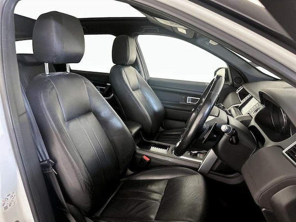 Used Land Rover Discovery Sport 2018 for sale - 76222677: Photo 13