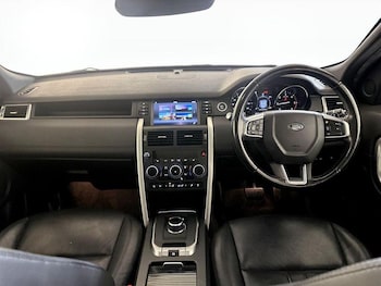Used Land Rover Discovery Sport 2018 for sale - 76222677: Photo 3