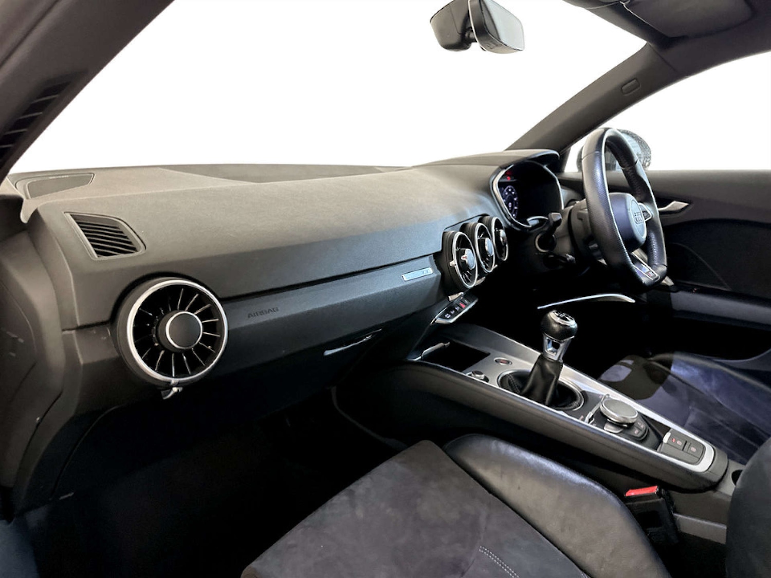 Used Audi TT 2018 for sale - 77547692: Photo 12