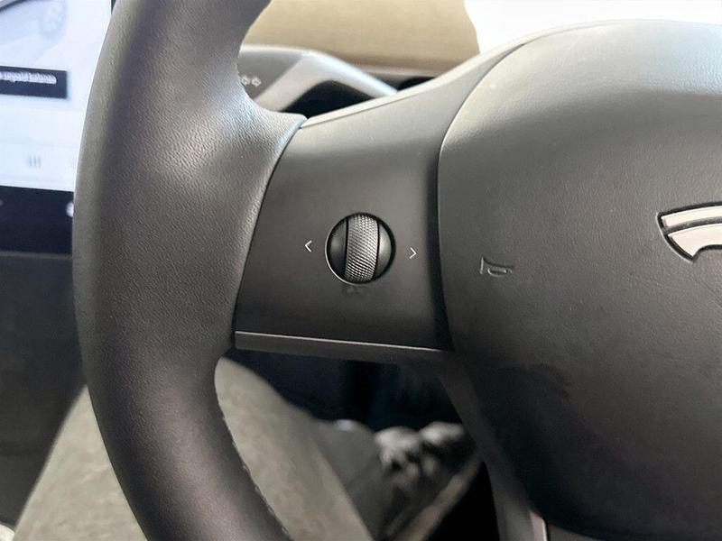 Used Tesla Model Y 2022 for sale - 76385089: Photo 18