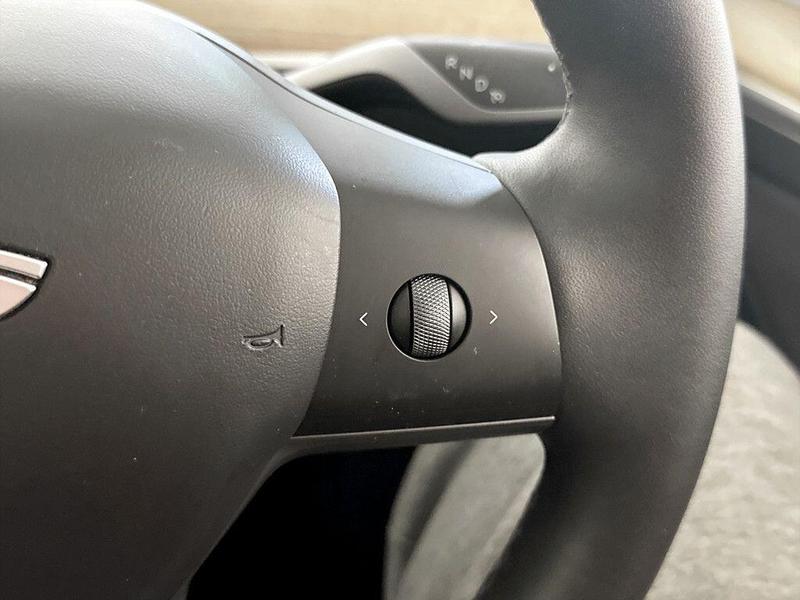 Used Tesla Model Y 2022 for sale - 76385089: Photo 19