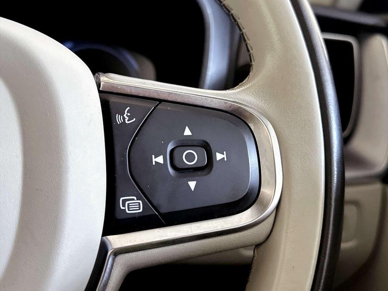 Used Volvo XC60 2020 for sale - 77128126: Photo 19