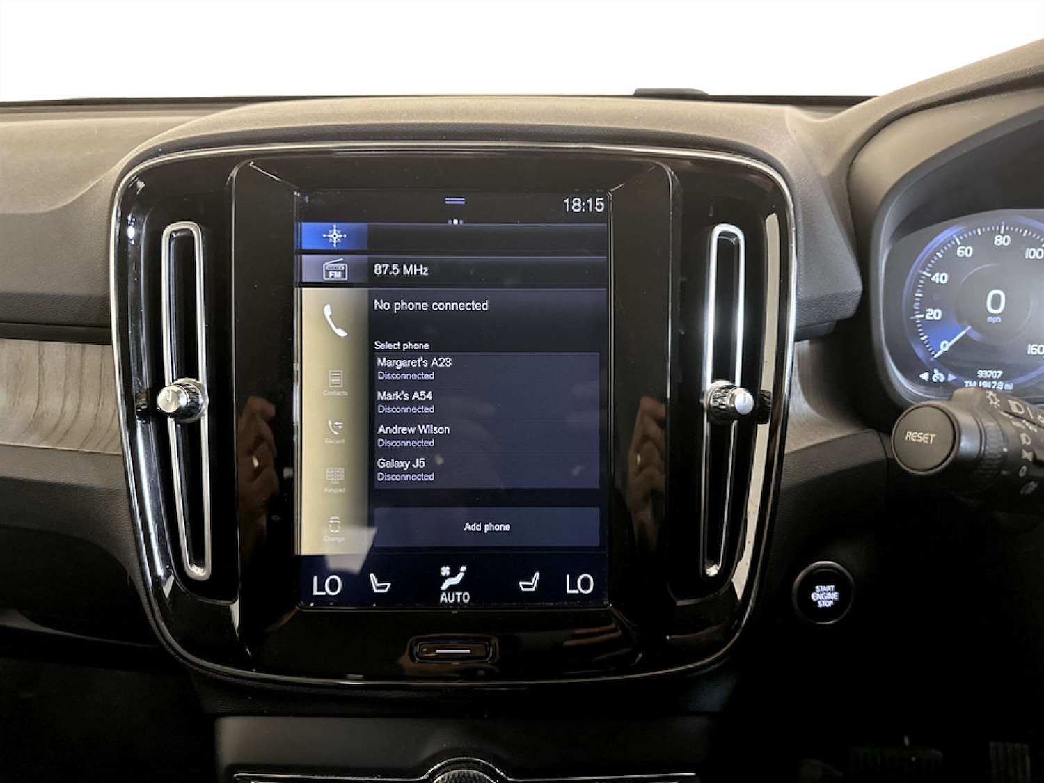 Used Volvo XC40 2018 for sale - 77342894: Photo 24