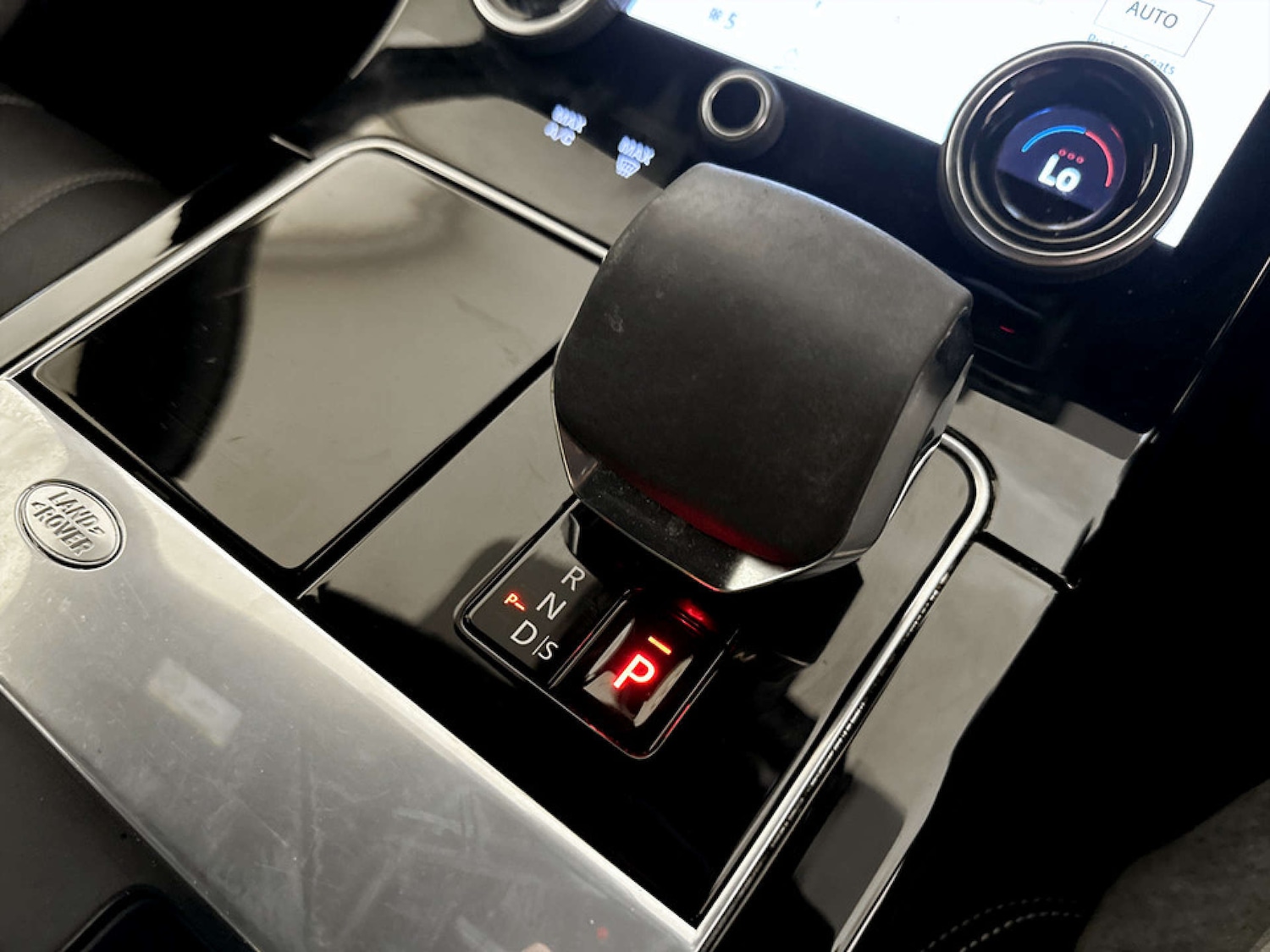 Used Land Rover Range Rover Velar 2022 for sale - 77780941: Photo 27