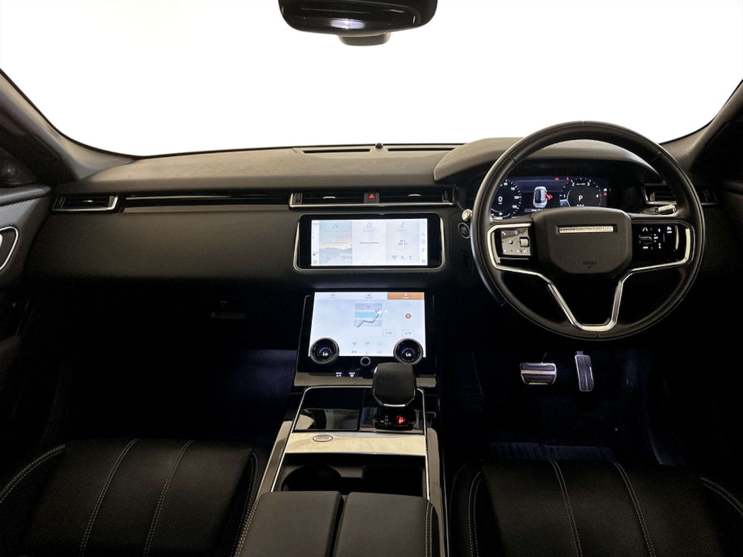 Used Land Rover Range Rover Velar 2022 for sale - 77780941: Photo 3