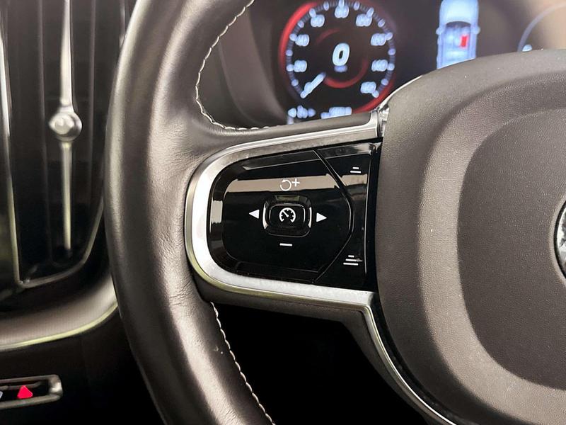 Used Volvo XC60 2021 for sale - 77079534: Photo 17