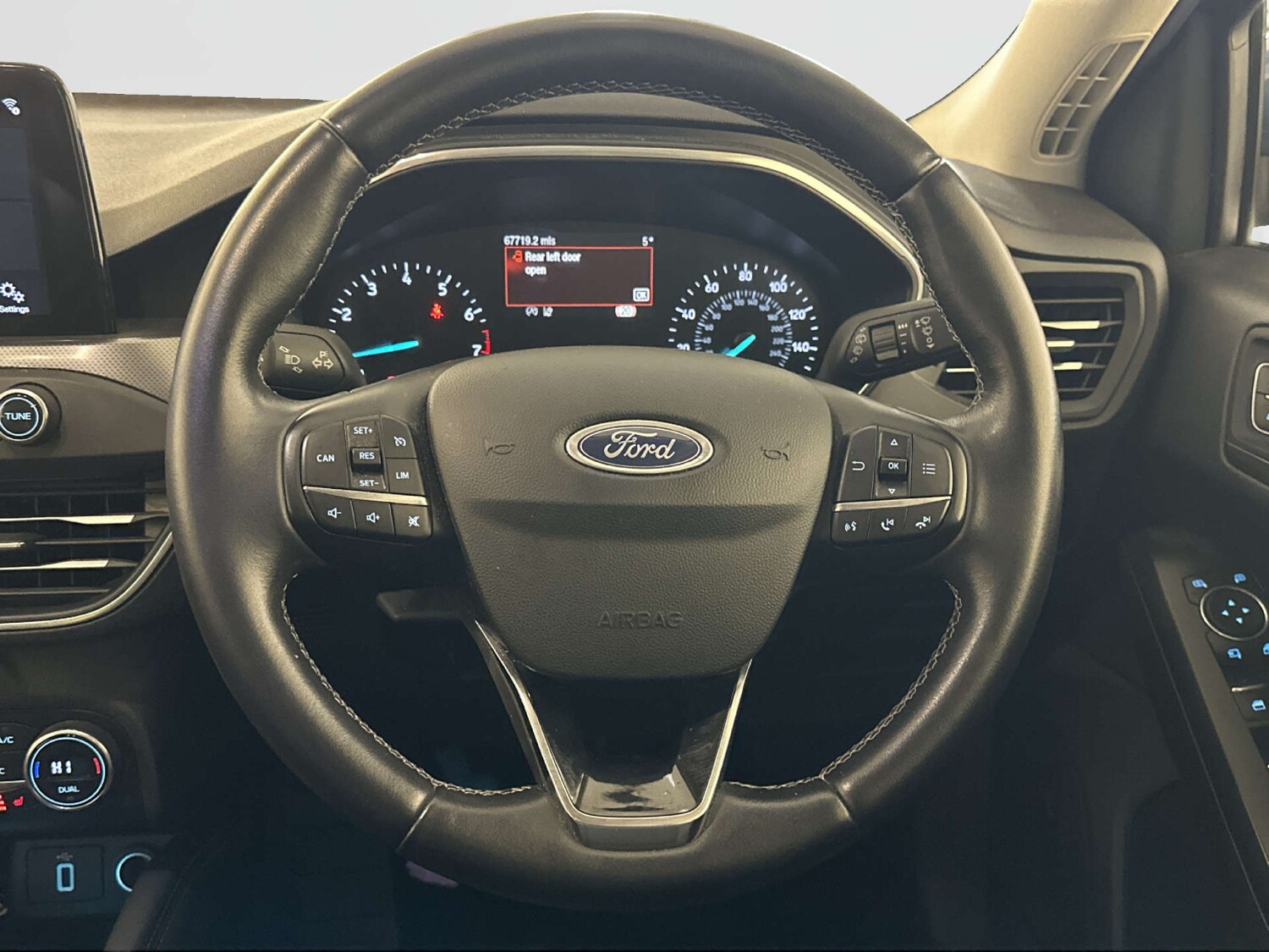 Used Ford Focus 2018 for sale - 77953362: Photo 15