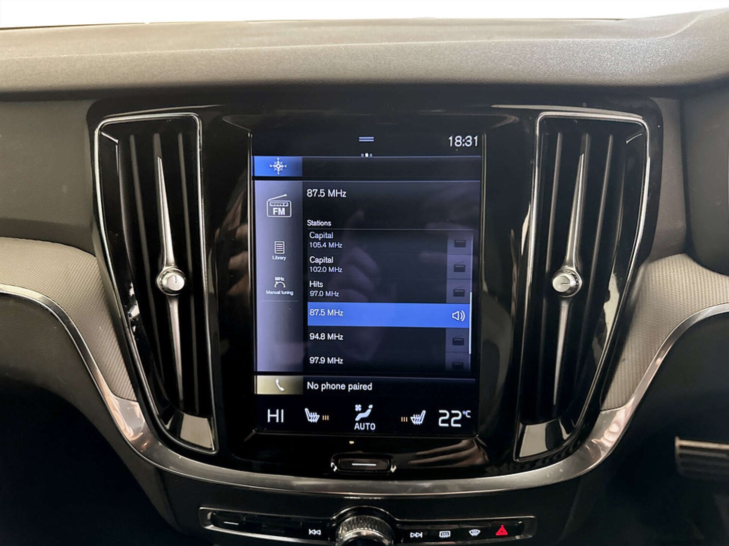 Used Volvo V60 2021 for sale - 77765837: Photo 25