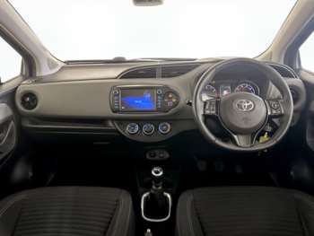 Used Toyota Yaris 2017 for sale - 74718407: Photo