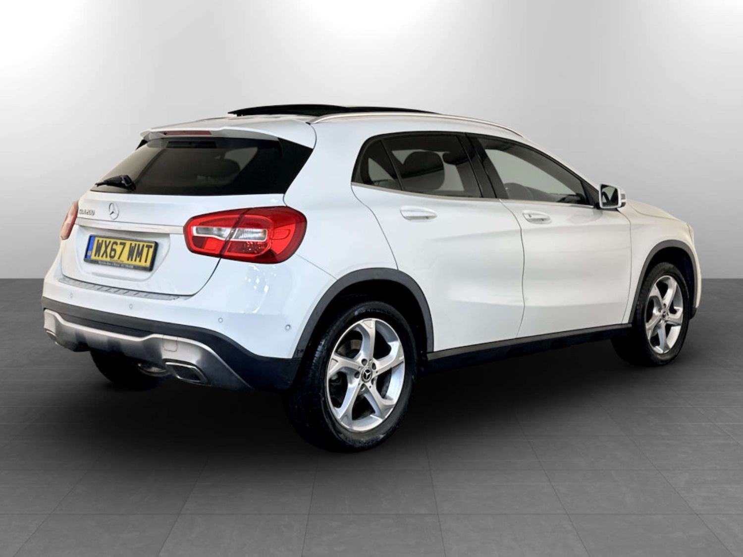 Used Mercedes-Benz GLA 2017 for sale - 77184988: Photo 10