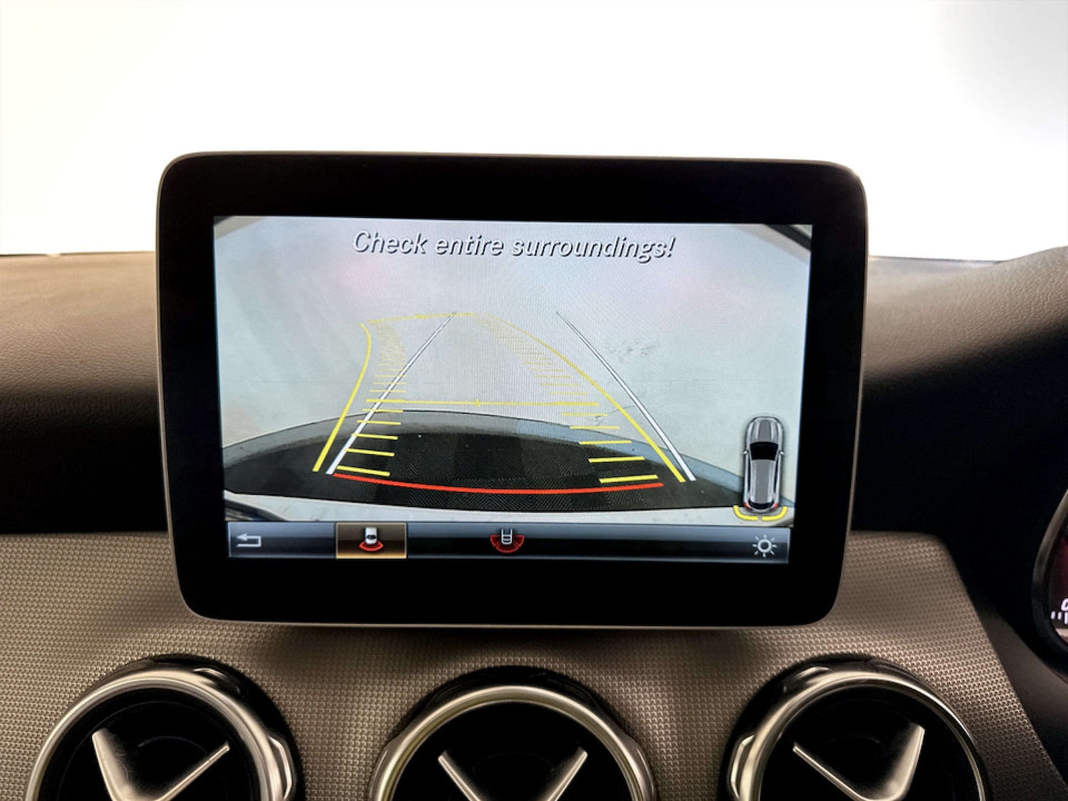 Used Mercedes-Benz GLA 2017 for sale - 77184988: Photo 22