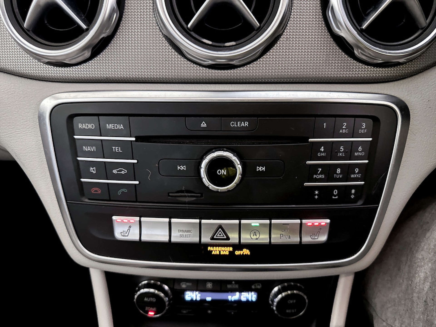 Used Mercedes-Benz GLA 2017 for sale - 77184988: Photo 28