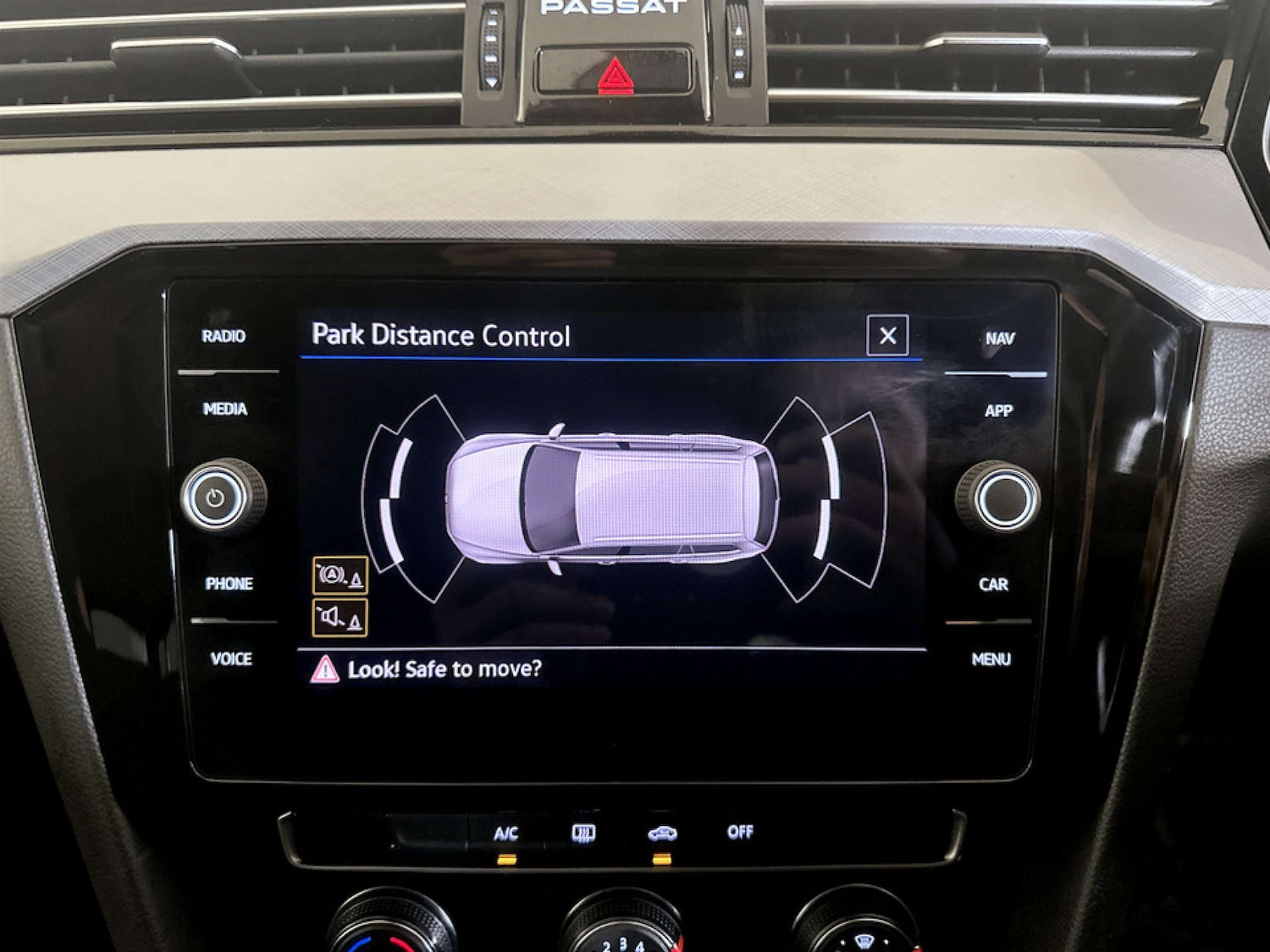 Used Volkswagen Passat 2022 for sale - 77185119: Photo 24