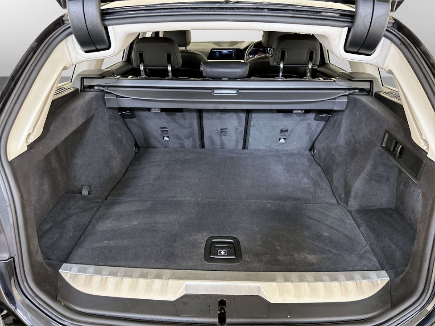 Used BMW 3 Series 2020 for sale - 77185023: Photo 15