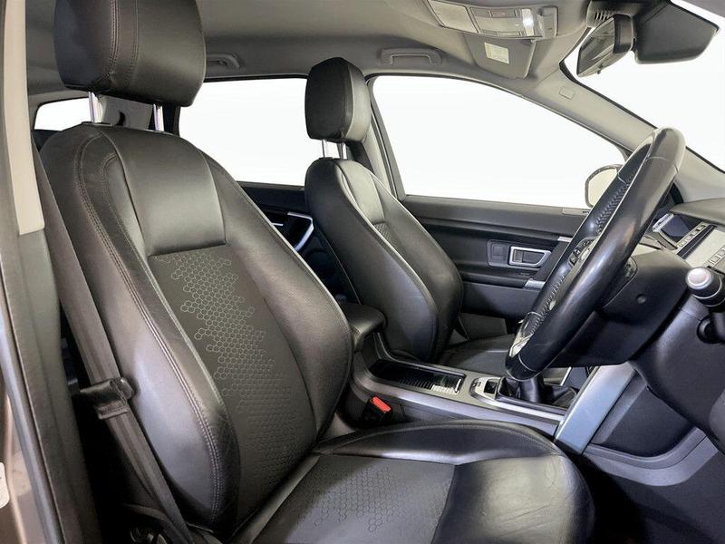 Used Land Rover Discovery Sport 2016 for sale - 76131571: Photo 13