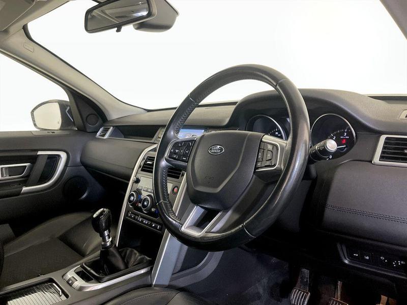 Used Land Rover Discovery Sport 2016 for sale - 76131571: Photo 15