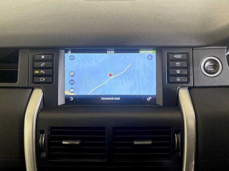 Used Land Rover Discovery Sport 2016 for sale - 76131571: Photo 21