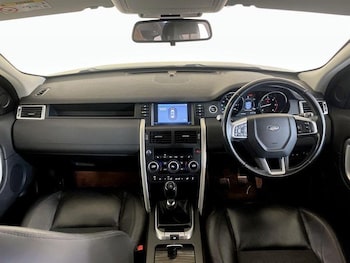 Used Land Rover Discovery Sport 2016 for sale - 76131571: Photo 3