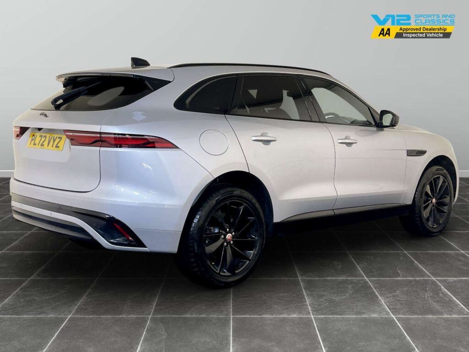 Used Jaguar F-Pace 2022 for sale - 77590622: Photo 10