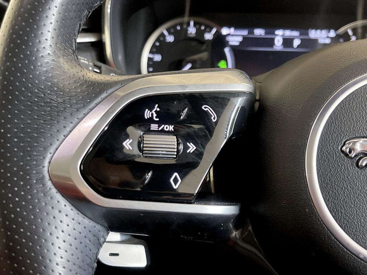 Used Jaguar F-Pace 2022 for sale - 77590622: Photo 17