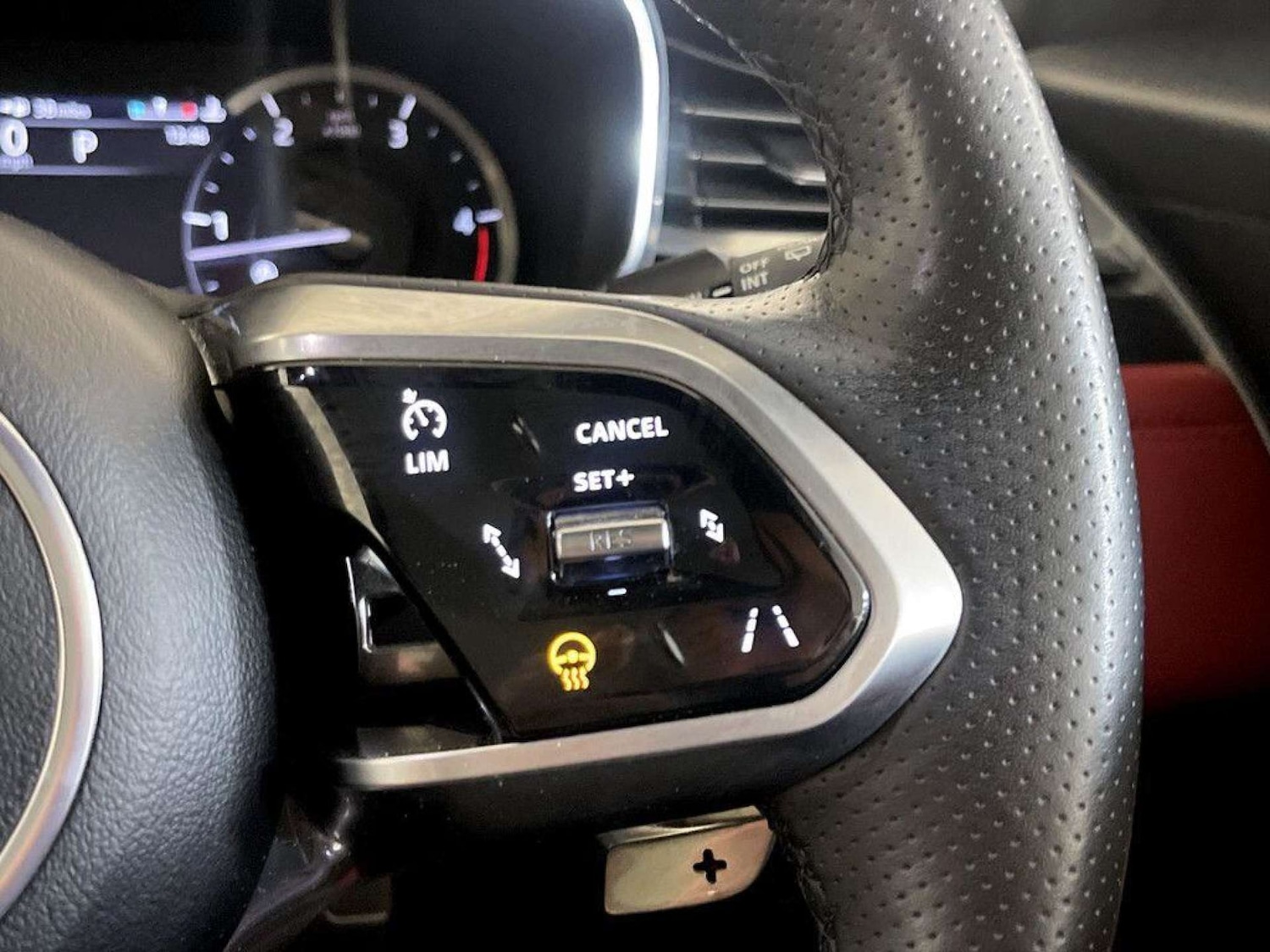 Used Jaguar F-Pace 2022 for sale - 77590622: Photo 19