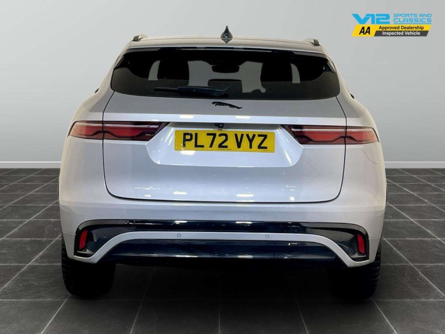 Used Jaguar F-Pace 2022 for sale - 77590622: Photo 9