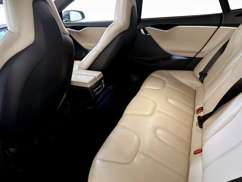 Used Tesla Model S 2015 for sale - 76241212: Photo 15