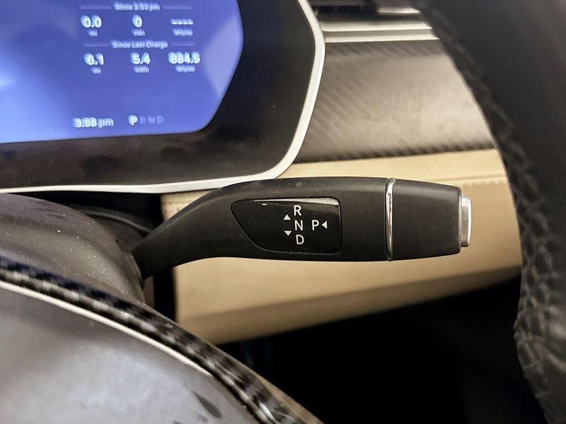 Used Tesla Model S 2015 for sale - 76241212: Photo 21