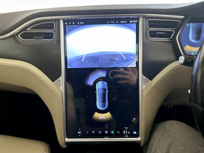 Used Tesla Model S 2015 for sale - 76241212: Photo 22