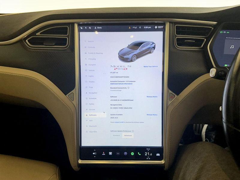 Used Tesla Model S 2015 for sale - 76241212: Photo 27