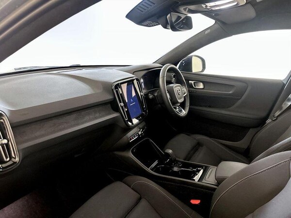 Used Volvo XC40 2022 for sale - 76209480: Photo 12