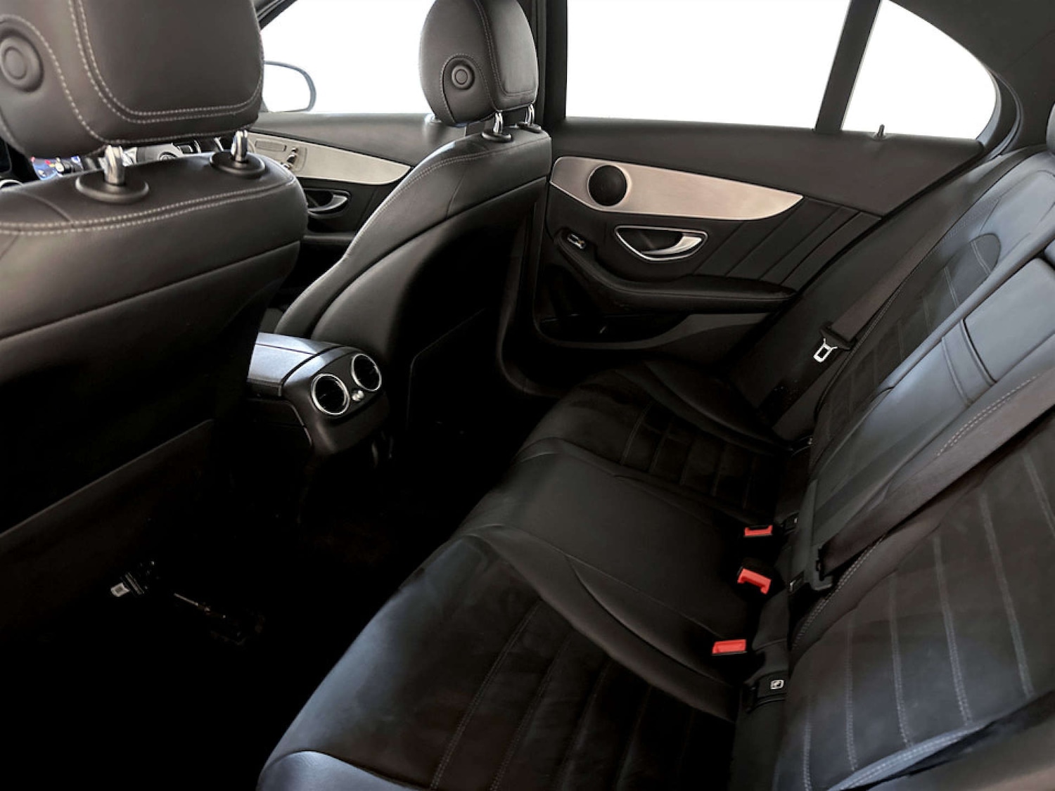 Used Mercedes-Benz C Class 2019 for sale - 77184885: Photo 14