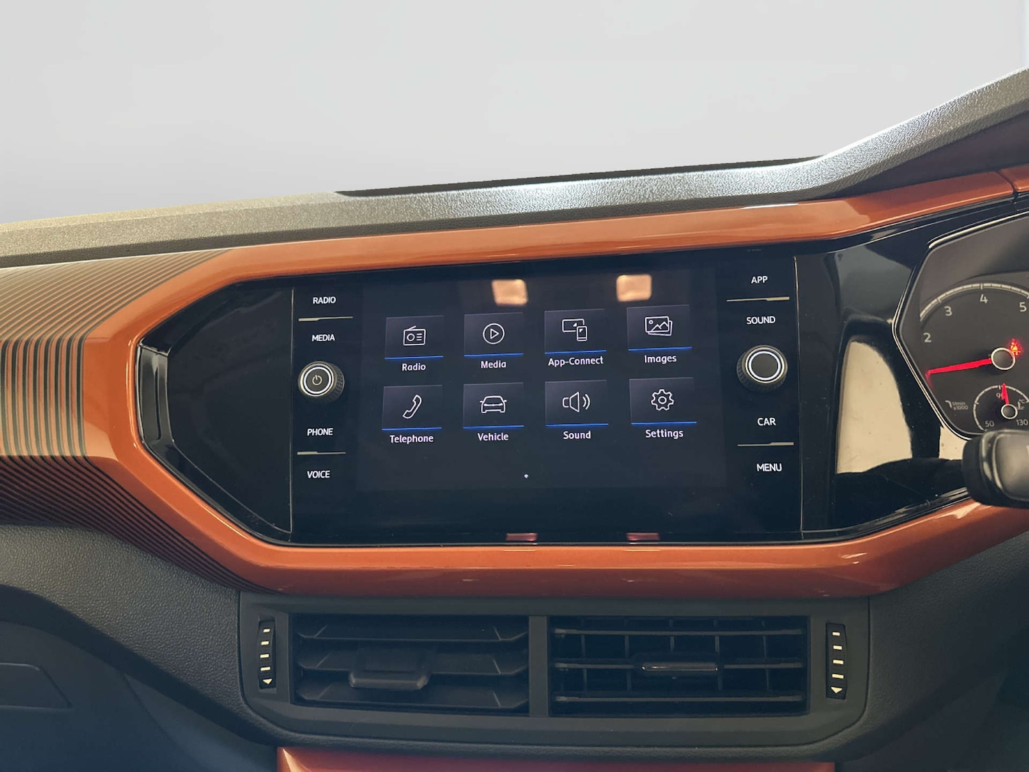 Used Volkswagen T-Cross 2019 for sale - 78083390: Photo 21