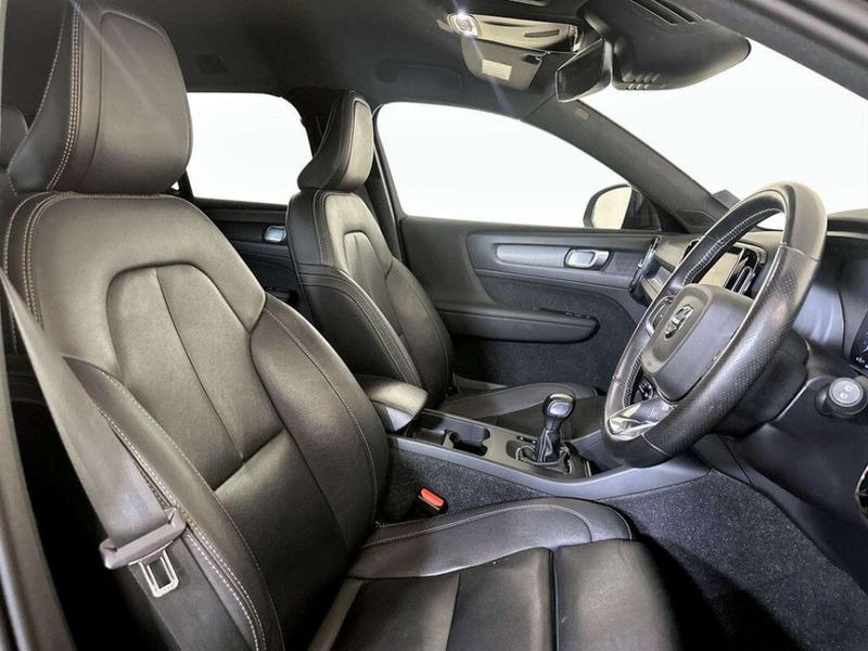 Used Volvo XC40 for sale - 76826181: Photo 13