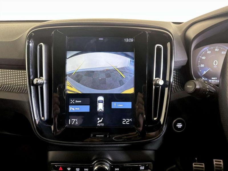 Used Volvo XC40 for sale - 76826181: Photo 20