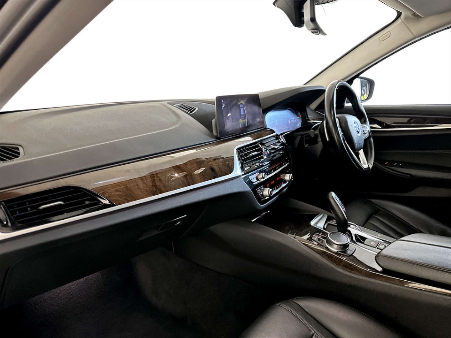 Used BMW 5 Series 2018 for sale - 77249234: Photo 12