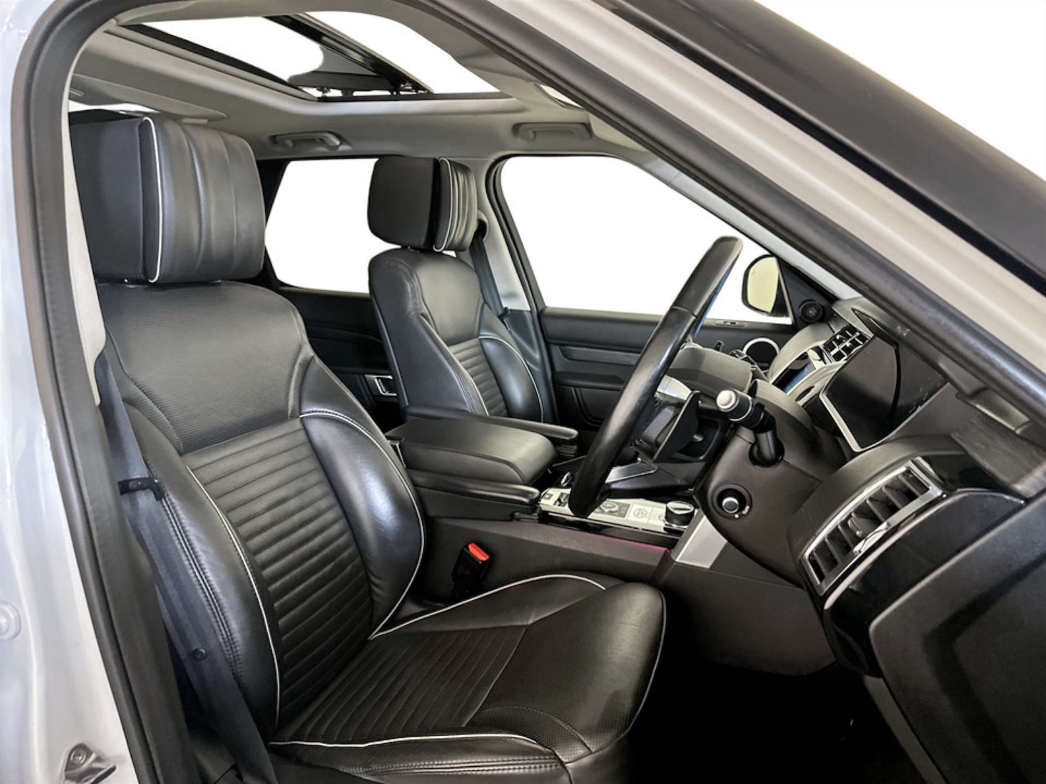 Used Land Rover Discovery 2019 for sale - 77621922: Photo 13