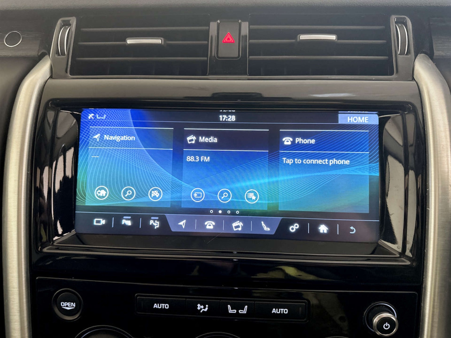 Used Land Rover Discovery 2019 for sale - 77621922: Photo 25